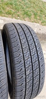 195/60 R16C Uniroyal - 2