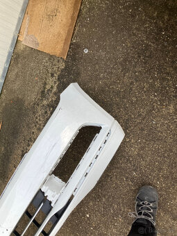 predni naraznik vw passat b8 14-19 bily holy - 2