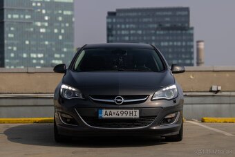 Opel Astra 1.4 benzín/plyn, AT6 - 2