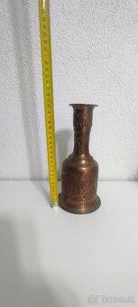 Predam medenú tepanú vázu. - 2