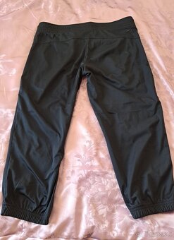 Dámske trojštvrťové tepláky Nike - 2