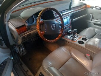 Rozpredám VW Phaeton 3.2 fsi v6 - 2