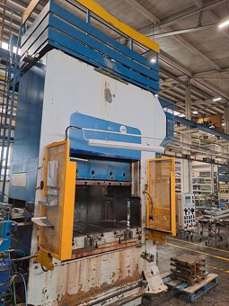 Klikový lis METALPRESS LKT 250 r.1963 - - 2