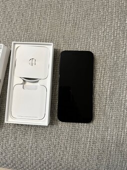 Nový iPhone 15 128G Black - 2