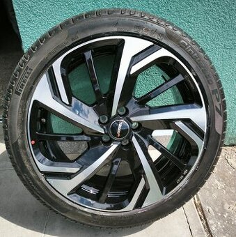 Pirelli letné 215/45 R18 Cinturato na diskoch - 2