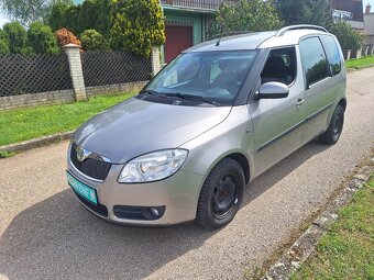 SKODA ROOMSTER BENZÍN 2009 - 2