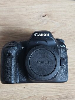 Canon EOS 80D – telo (bez objektívu) - 2