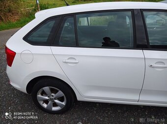 Zadný nárazník Rapid spaceback 150€ Pravé zadné - 2