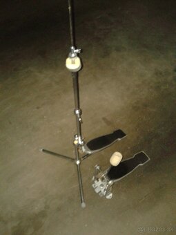 Predam Vintage Amati stojan hi hat+pedal 27eur - 2