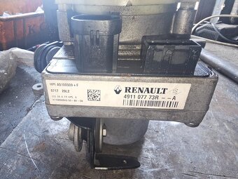 Dacia duster servo riafenie - 2