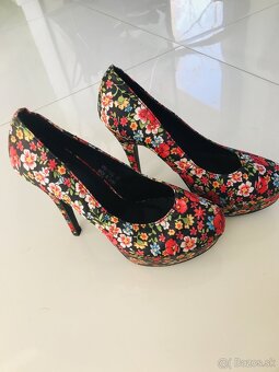 nove krasne topanky na 13cm opatku,v.d 24cm, vel.39 - 2