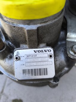 Volvo s60r k24 turbo - 2