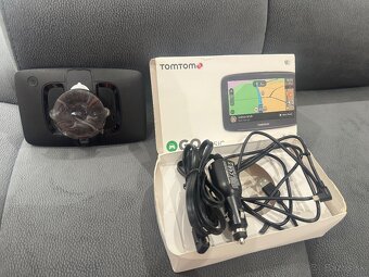 Predám novú Tomtom Go basic 5 - 2