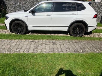 VW Tiguan Allspace 2,0tDi 4M R-line 7 místné, 147kW DPH - 2