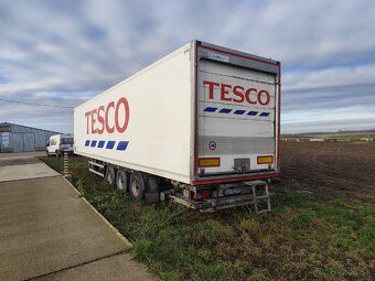 Chladiarenský náves - 2