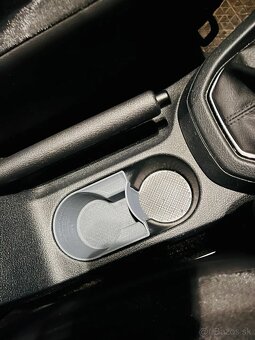 VW Caddy - Držiak nápojov - 2