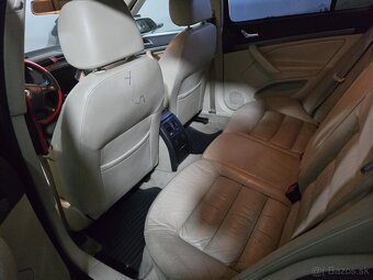 Predam Škoda Octavia 2.0TDI DSG r.v. 2007 - 2