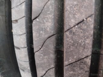 Goodyear Efficientgrip 2 215/60 R17 96H (08/24) - 2