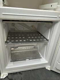 Veľká a priestorná chladnička + mraznička liebherr - 2