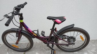 Dievčenský bicykel 21 palcov - 2