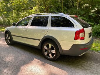 Octavia 2.0TDI Scout 4x4 Dsg - 2
