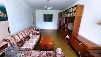 Priestranný 3-izbový byt na Volgogradskej ulici v Prešove - 2