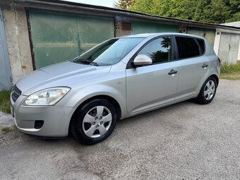 Kia Ceed 1.6 CRDI - 2