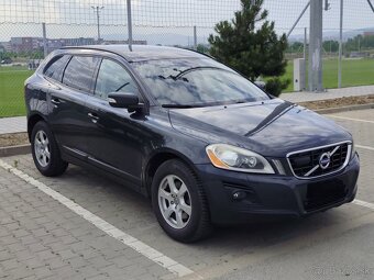 Volvo XC60 2,4D Automat 129kW - 2