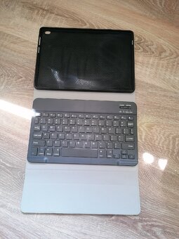Smart obal s klávesnicou pre tablety Lenovo - 2