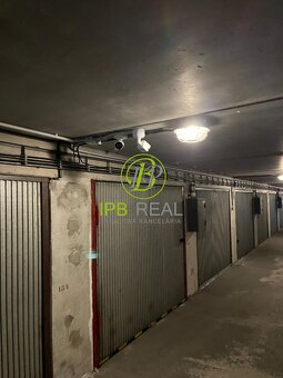 Samostatná garáž na Dvojkrížnej ul. vo Vrakuni - 2