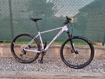 Horský bicykel Superior XP 909 - 2