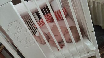 Predáme detskú ohrádku a postieľku/ Kameničany, IL - 2