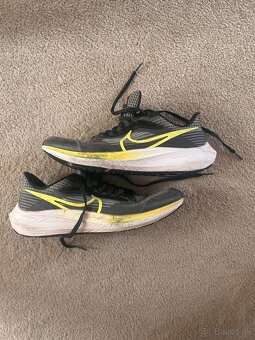 Bežecké topánky Nike Air Zoom Pegasus 39 veľ.39 - 2