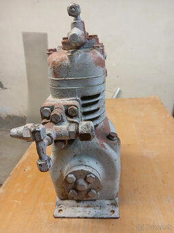 Vákuvový kompresor na dojenie dobytka - 2