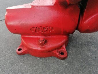 Predám zverák YORK 125 A - 2