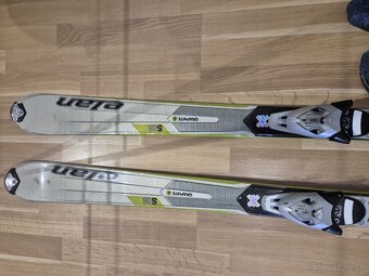 Lyže a lyžiarky - 2