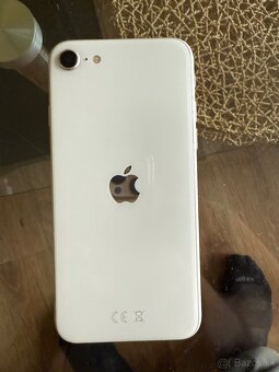 iPhone SE 2022 64GB - 2
