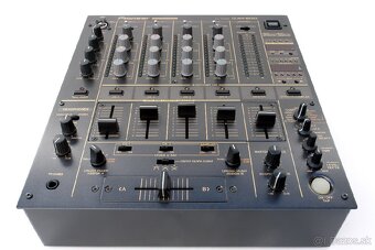 KÚPIM DJM 600 - 2