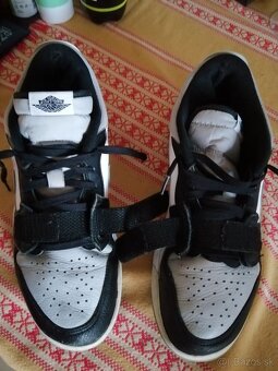 NIKE JORDANY - 2
