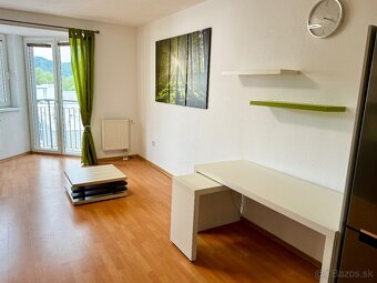Prenájom 2 izb. byt s balkónom - 2
