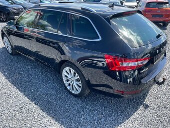 Skoda superb combi-1.5tsi-DSG-rv:2021-158tis km--TOP VYBAVA- - 2