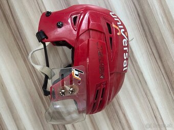 BAUER RE-AKT PRILBA - 2