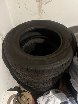 225/65R16C letné - 2