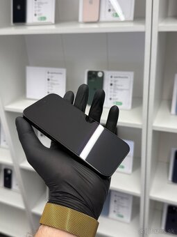 ZÁRUKA 2 ROKY / Apple iPhone 15 Pro 128GB Black Titanium - 2