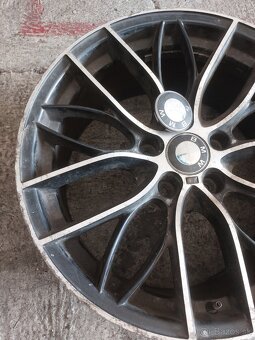 Predám 1kus BMW M disku R18 5x120, ET 30, 8J - 2