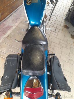 Honda shadow 600 - 2