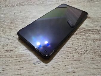 OPPO Reno 7 lite 128gb v Top stave s krasnym amoled displejo - 2