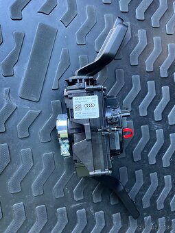 Páčky Audi A4 B9 - 2