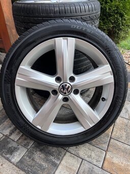 original Volkswagen disky Elektrony 5x112 r17 zánovne pneu - 2
