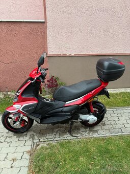 Skúter Gilera runner Sp 50 - 2